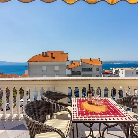 Apartment Max Crikvenica