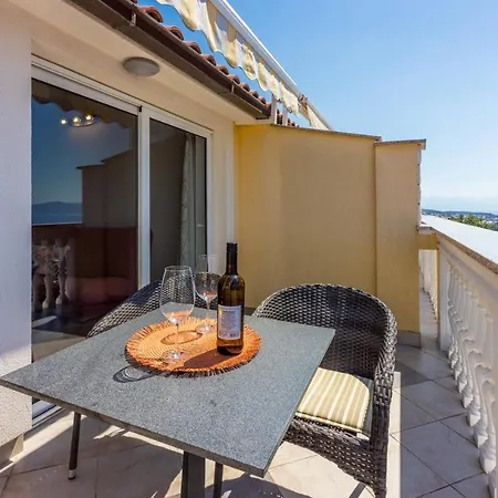 Apartment Max Crikvenica