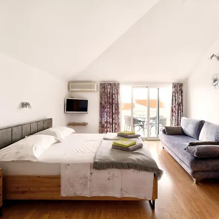 Apartment Max Crikvenica