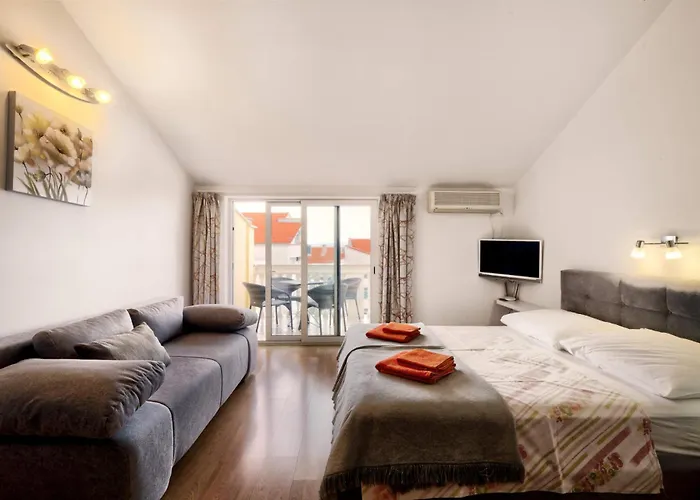 Max Apartman